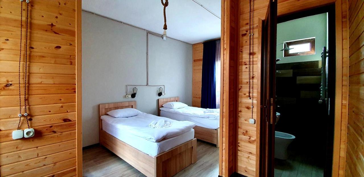 Hotel Migu Yard Kazbegi Exterior foto