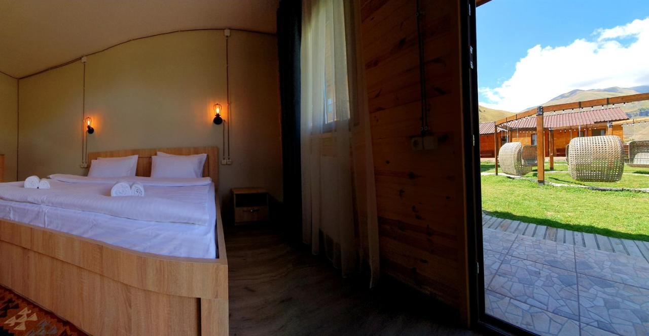 Hotel Migu Yard Kazbegi Exterior foto